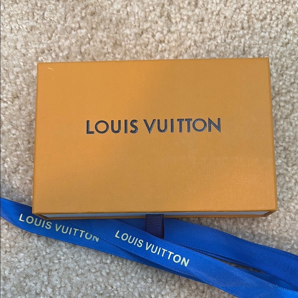 Louis Vuitton Other - Louis Vuitton Orange Box with Blue Ribbon